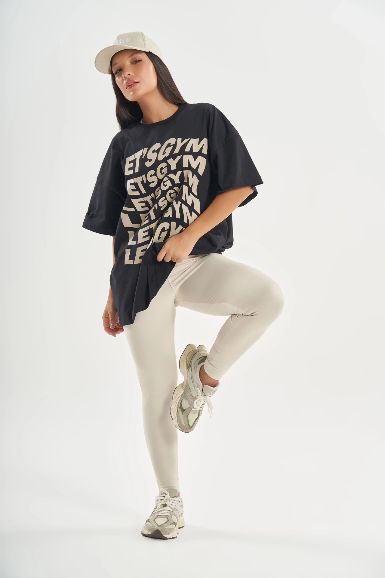 CAMISETA OVERSIZED PRESENCE TAM-P